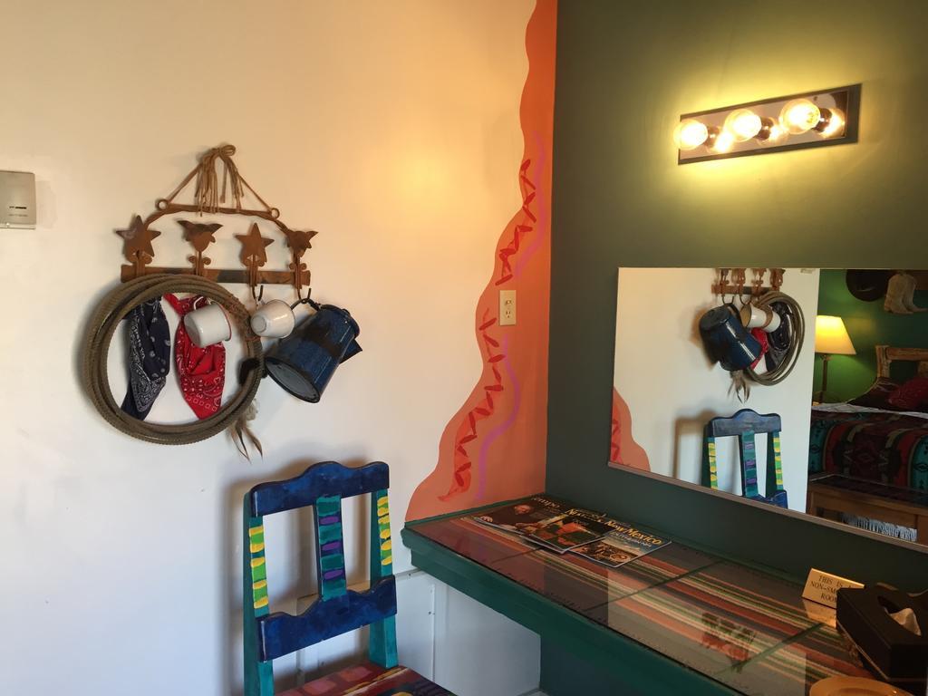 Inn On The Rio タオス 部屋 写真